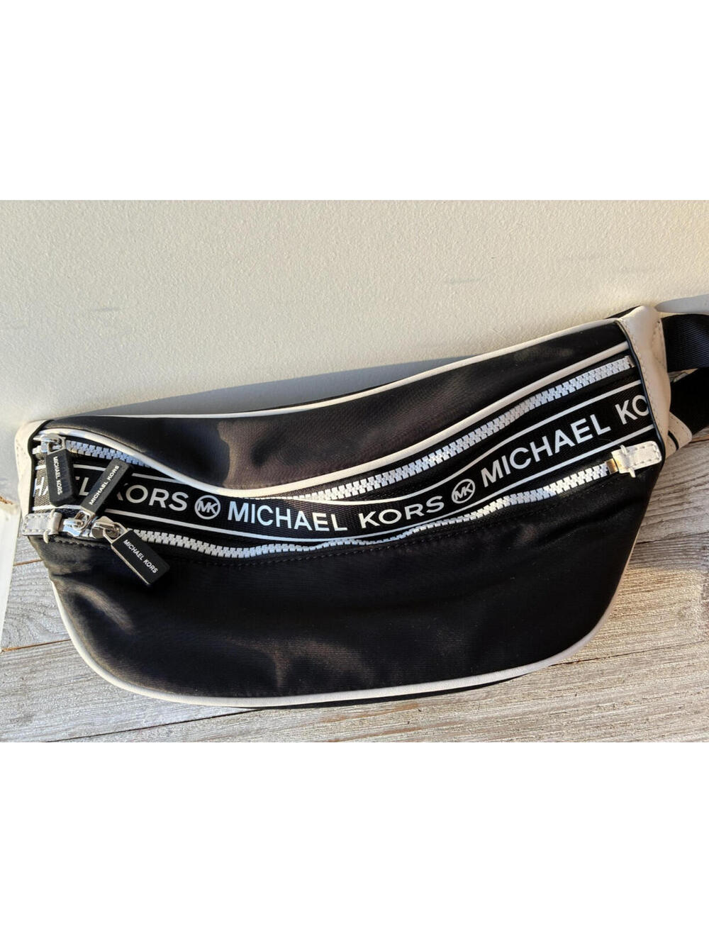 Michael Kors Black White Logo Belt Bag Fanny Pack Nylon Waist Crossbody Zip Adju